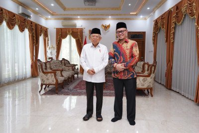Post Photo