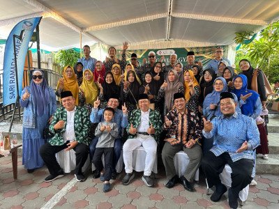 Post Photo