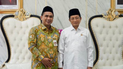 Post Photo