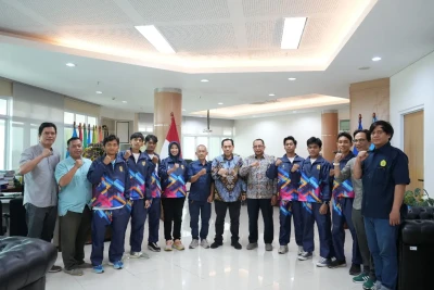 Post Photo